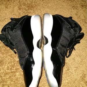 JORDAN SIX RINGS Size 9.5